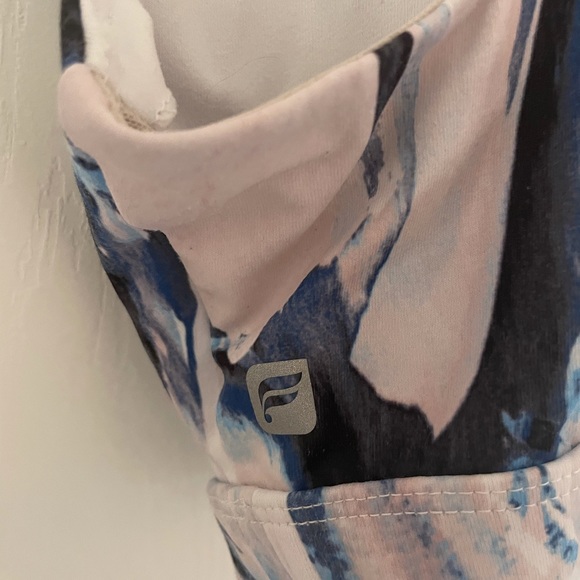 Fabletics Low Impact Sports Lounge Bra/Bralette - Picture 4 of 6